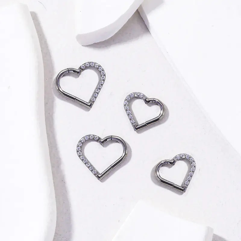 Heart-Shaped Cartilage Piercing Earring 16G