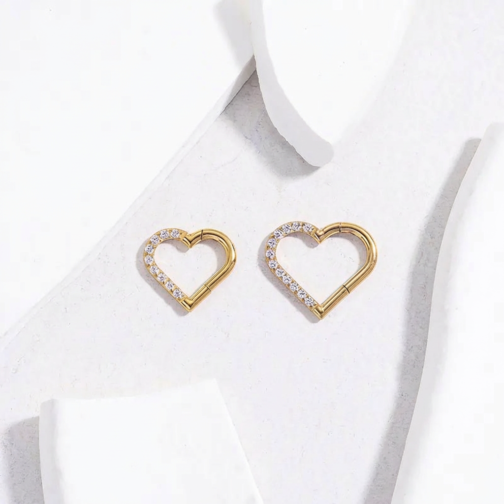 Heart-Shaped Cartilage Piercing Earring 16G